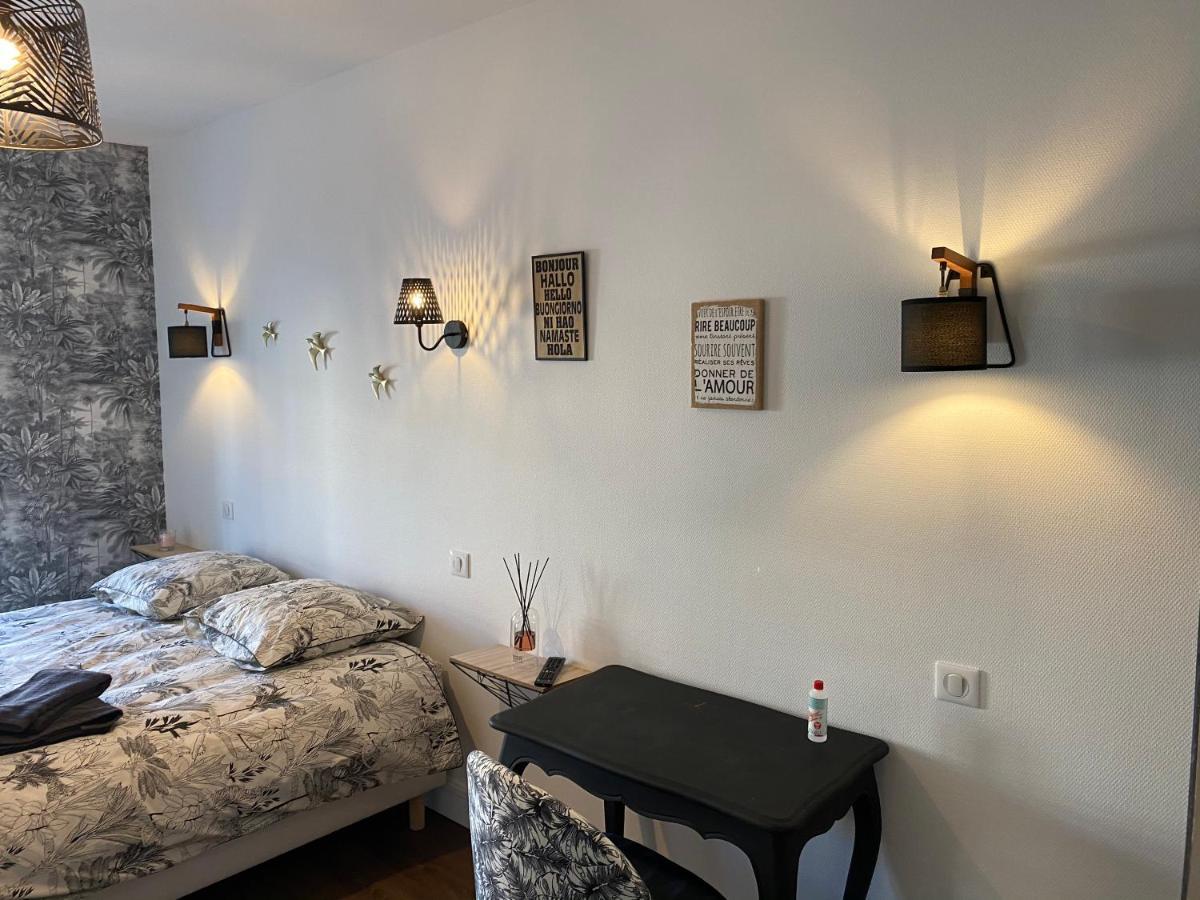 Logis Paul Massy Bed & Breakfast Meschers-sur-Gironde Dış mekan fotoğraf